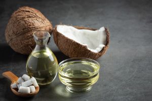 manfaat minyak kelapa