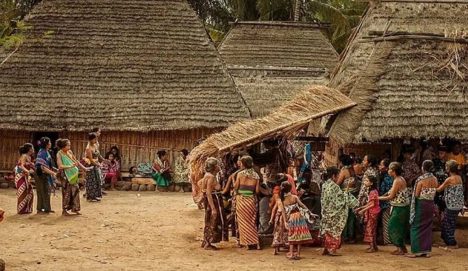 Suku di Pulau Nusa Tenggara